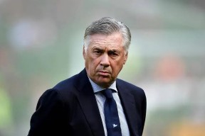 娱乐平台APP包含里程碑夜！皇家马德里再遭质疑，荷甲冲刺阶段刷纪录，信心回归，赛季目标并未改变的词条